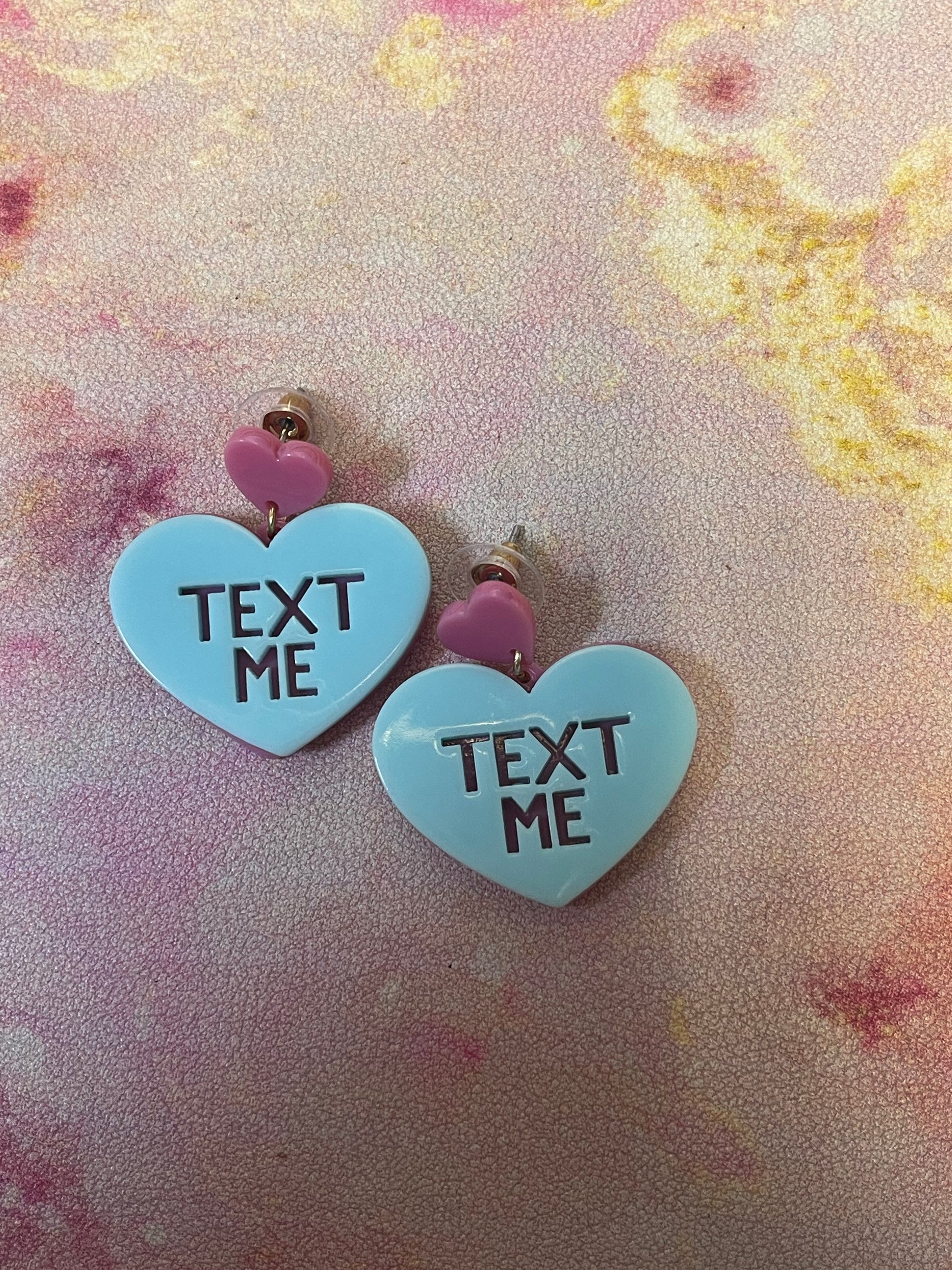 2.5 Valentine's Day Dangle Conversation Heart Earrings by hildie