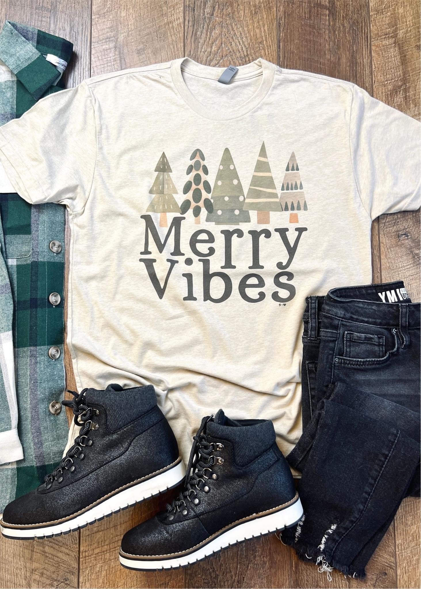 boutique shopping pensacola merry vibe tree tee graphic top t-shirt christmas holiday festive